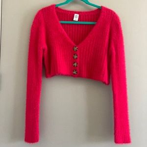 Cropped sweater